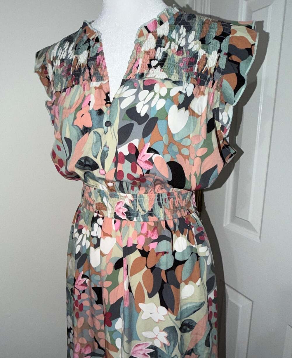 Simplee Multicolor Floral Maxi Dress